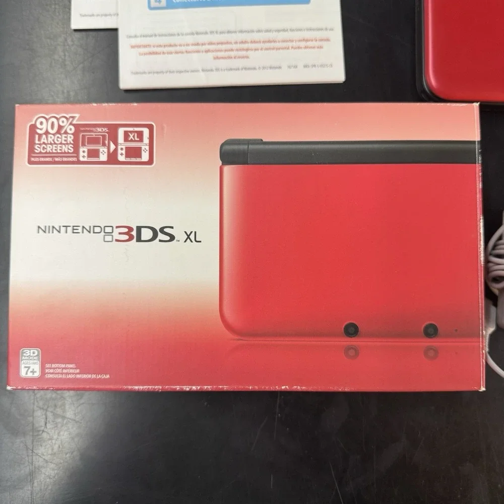 Nintendo 3DS XL Handheld Game Console Complete in Box Red/Black